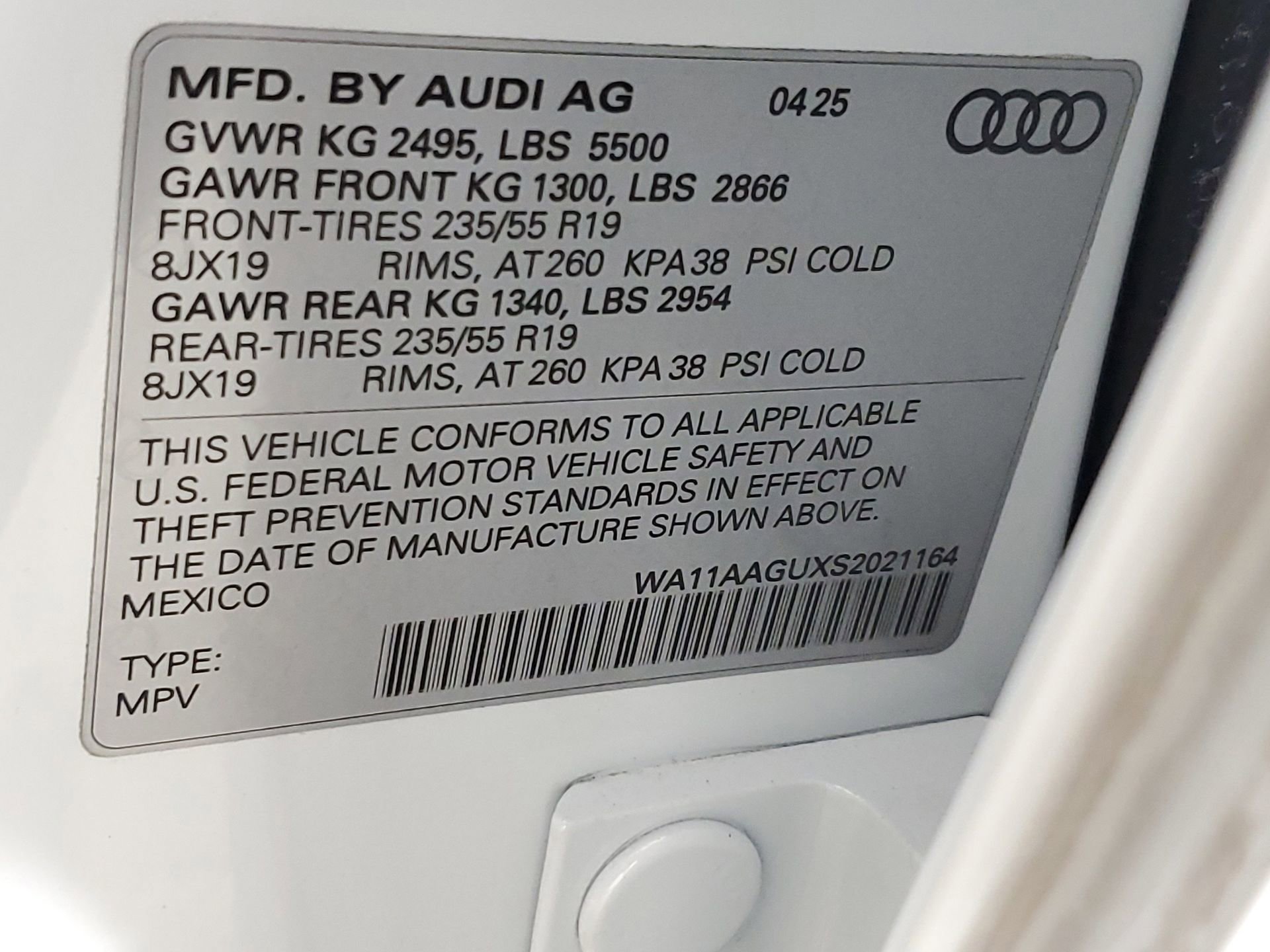Certified 2025 Audi Q5 2.0T Premium image 53