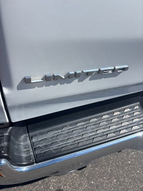 Used 2023 RAM 1500 Limited AWD/4WD image 13