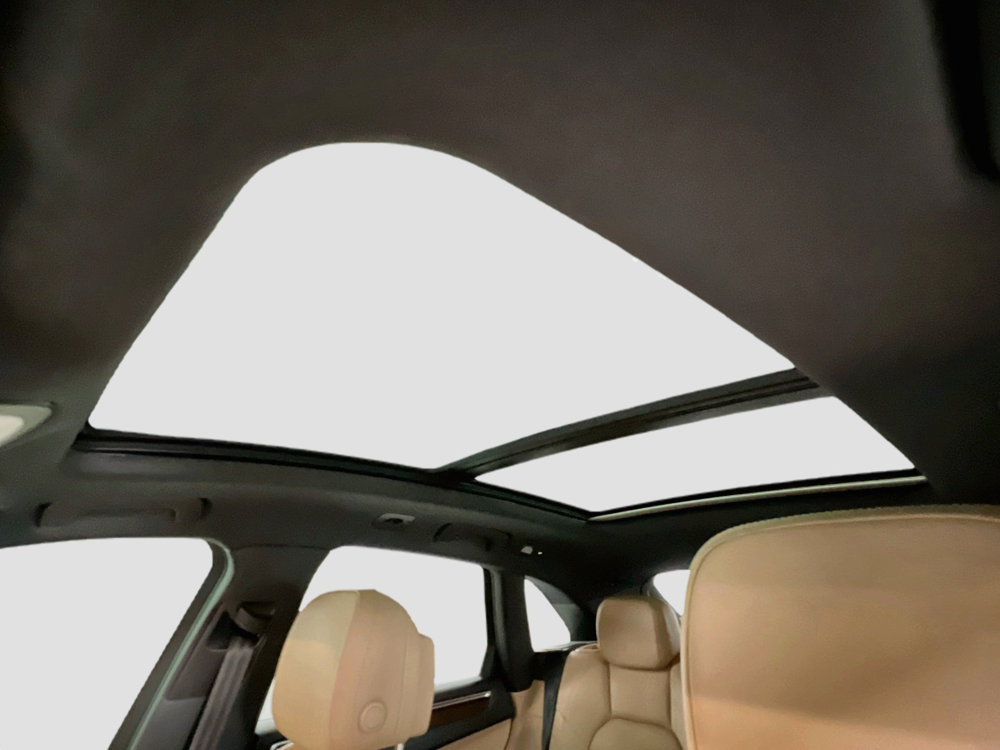 Certified 2023 Porsche Macan S AWD/4WD image 14