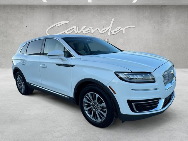 Used 2020 Lincoln Nautilus FWD w/ Equipment Group 101A image 2