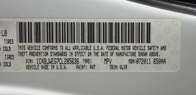 Used 2012 Jeep Wrangler Unlimited Sahara AWD/4WD image 13