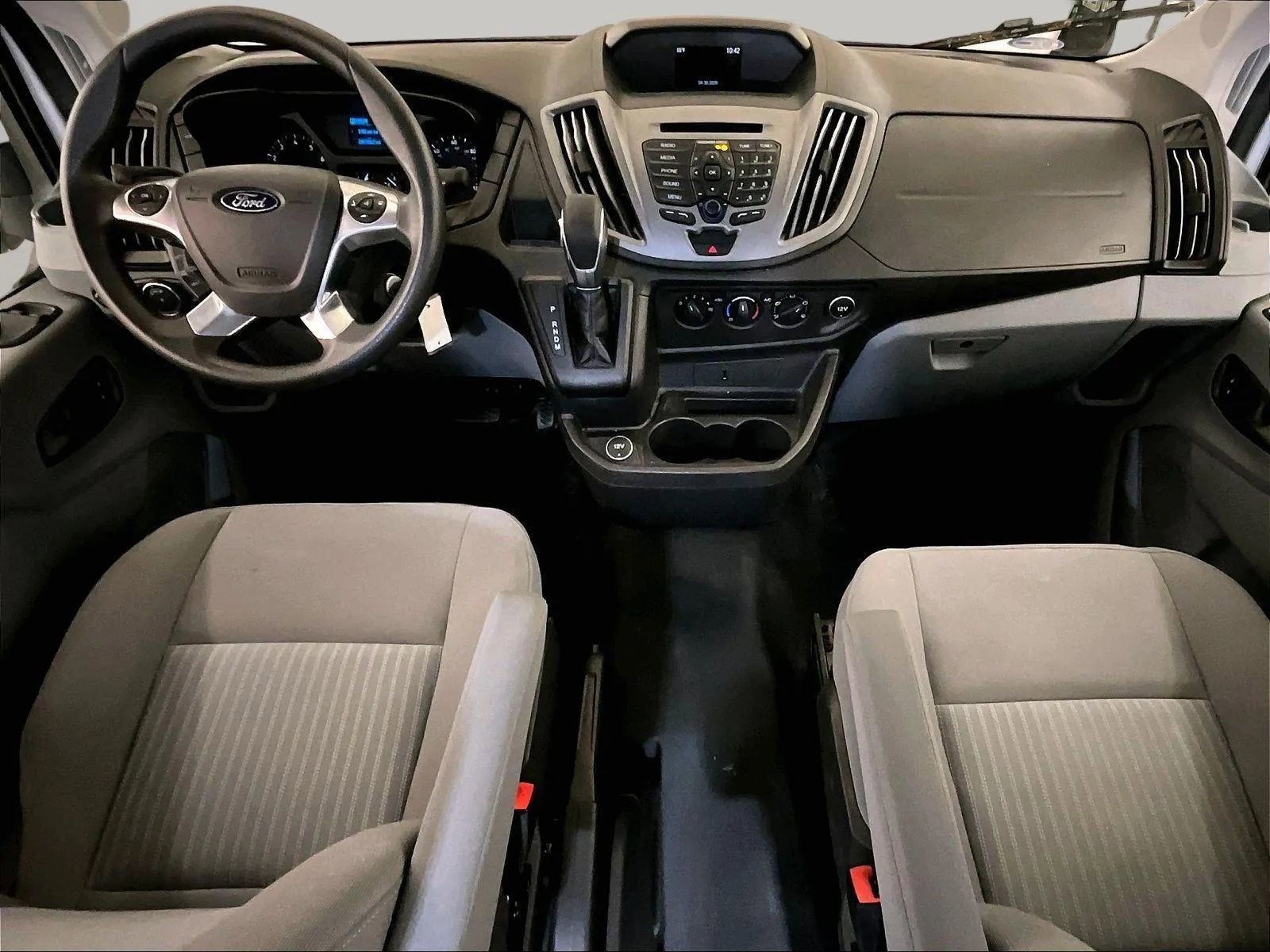 Used 2018 Ford Transit 150 130 Low Roof RWD image 14