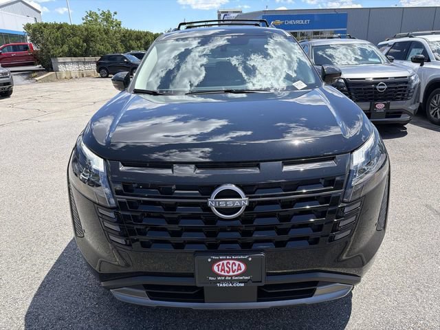 New 2026 Nissan Pathfinder SL AWD/4WD image 2