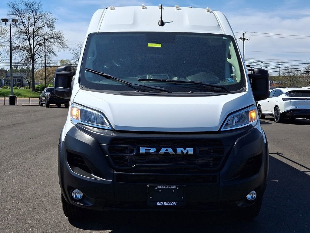 Used 2024 RAM ProMaster 3500 w/ Convenience Group FWD image 2