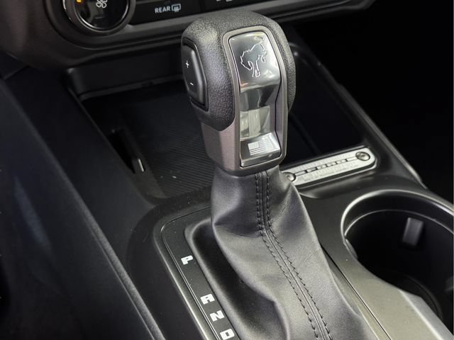 New 2026 Ford Bronco 4-Door AWD/4WD image 18