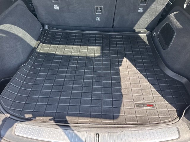 Used 2022 Jeep Grand Cherokee Overland w/ Luxury Tech Group IV image 16