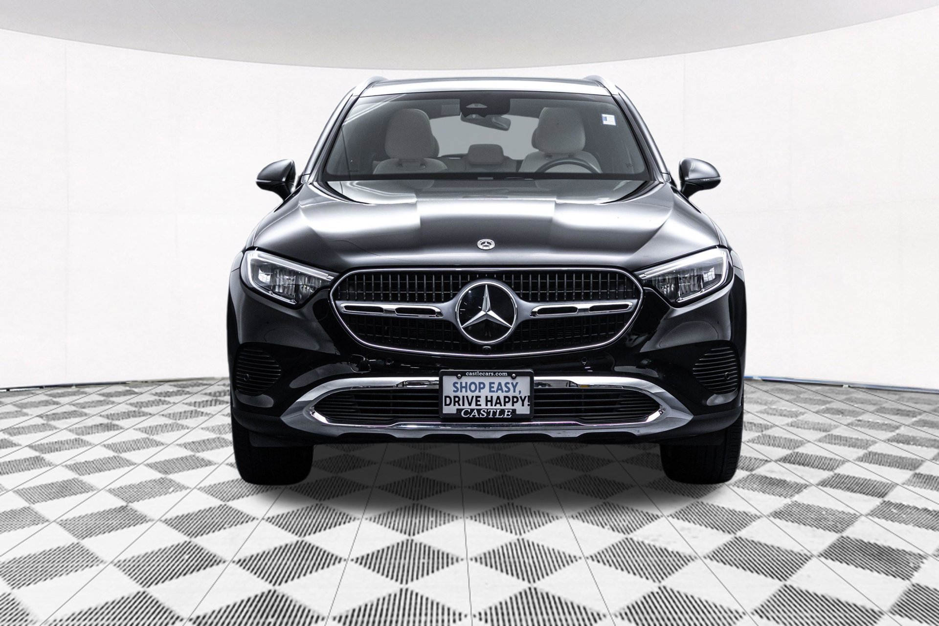 Used 2024 Mercedes-Benz GLC 300 4MATIC image 15