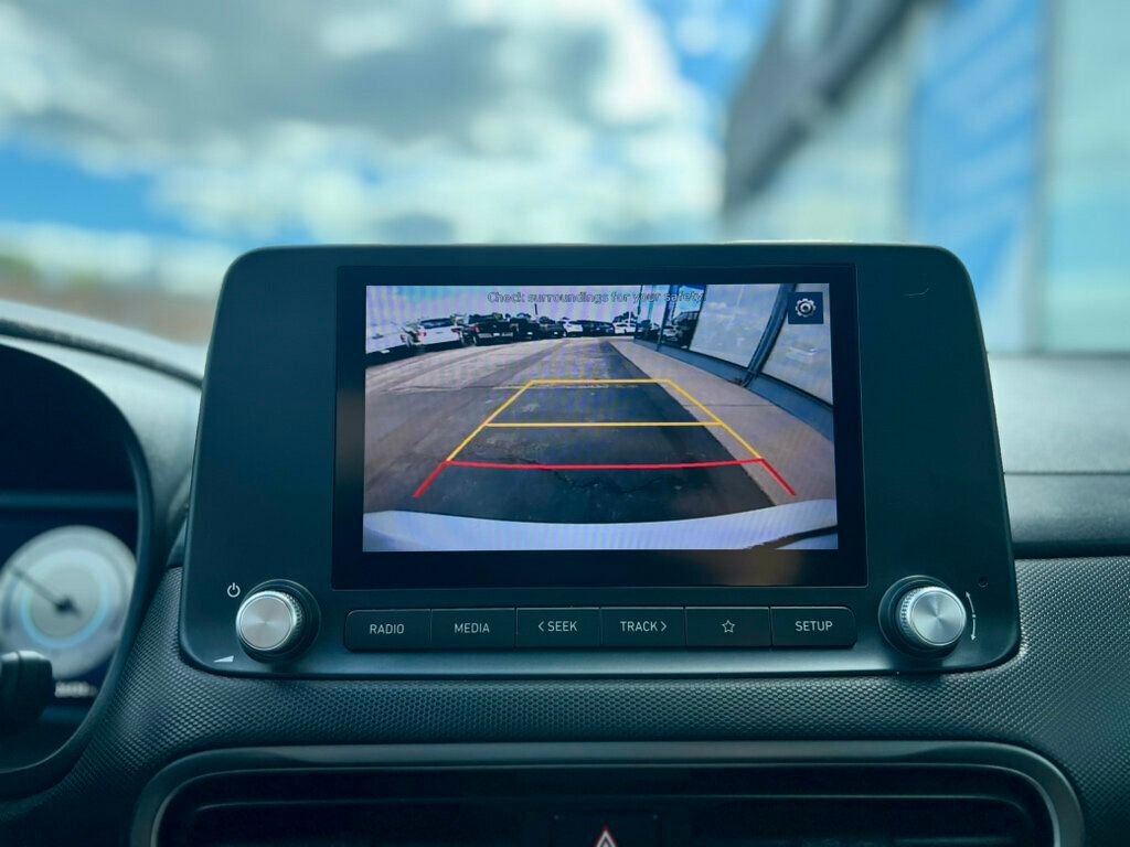 Used 2022 Hyundai Kona SEL w/ Convenience Package FWD image 22