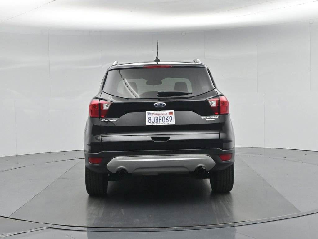 Certified 2019 Ford Escape Titanium image 26