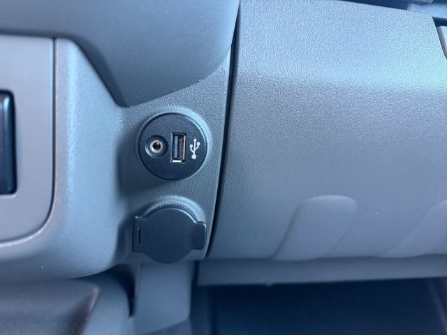 Used 2021 Nissan Frontier SV w/ Midnight Edition Floor Mats AWD/4WD image 16