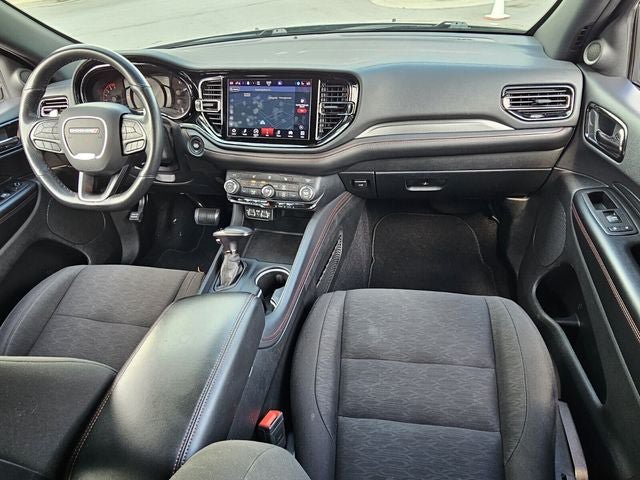 Used 2025 Dodge Durango GT RWD image 16