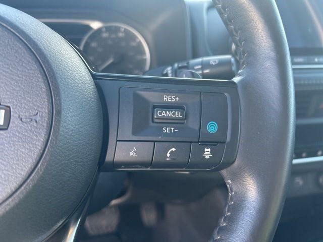 Used 2023 Nissan Rogue SV w/ SV Premium B Package AWD/4WD image 18
