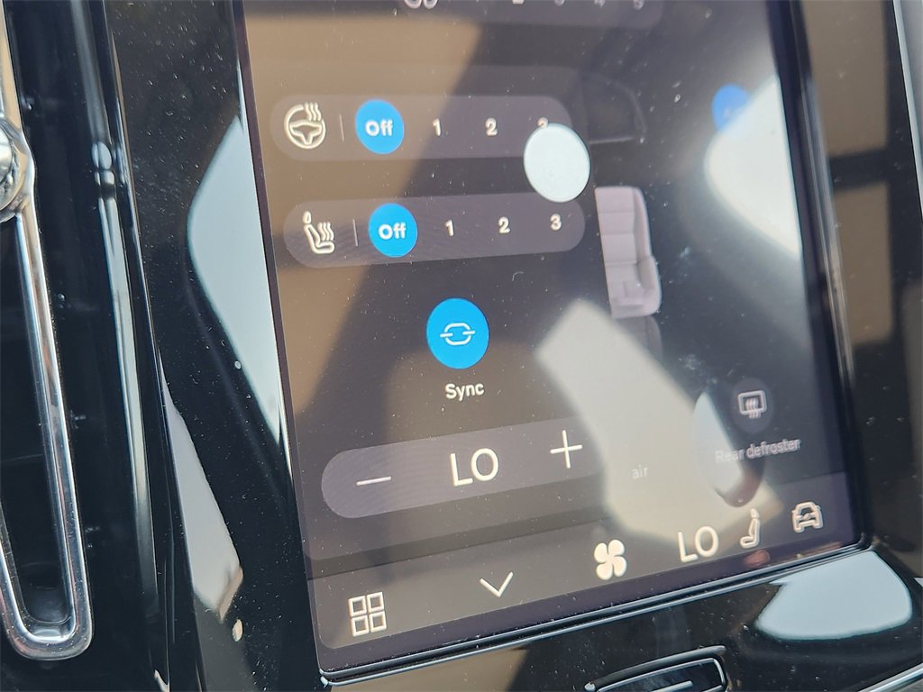 New 2026 Volvo XC40 B5 Plus w/ Protection Package Premier image 14