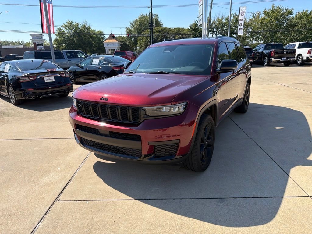 Used 2022 Jeep Grand Cherokee L Laredo RWD image 5