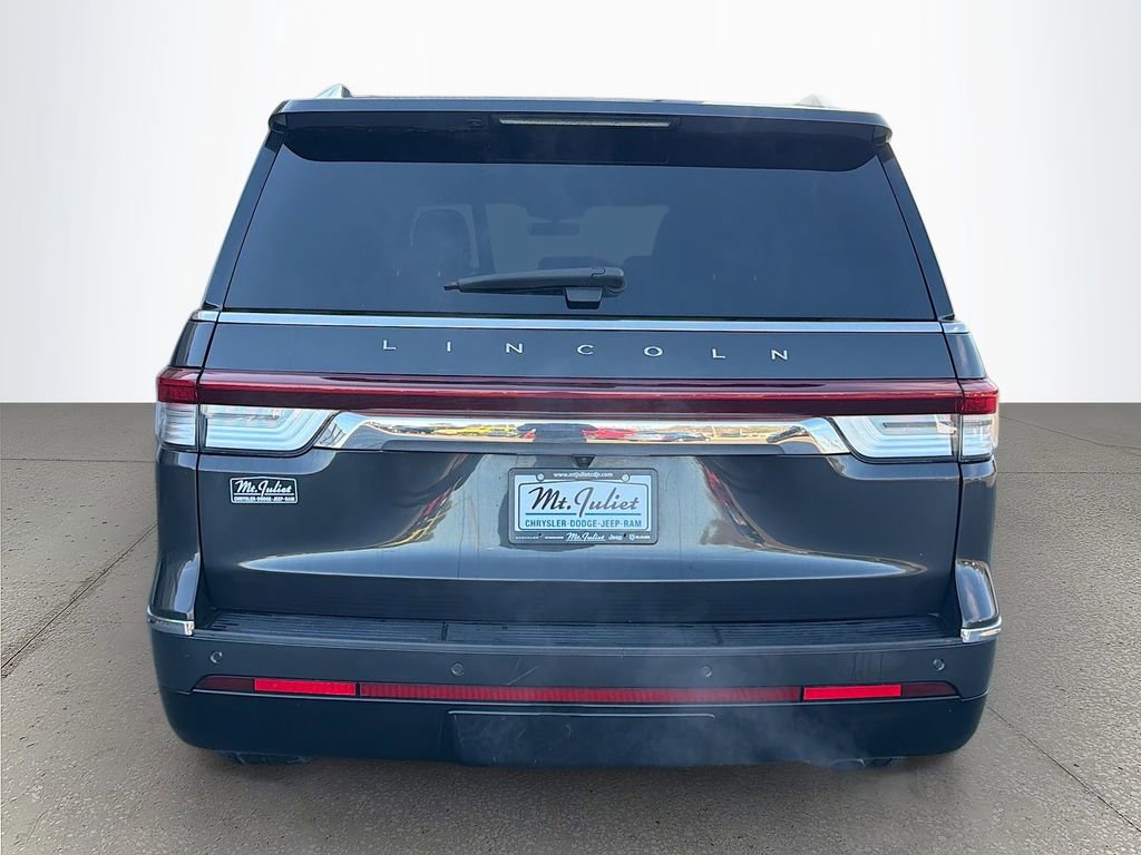 Used 2023 Lincoln Navigator Reserve image 5