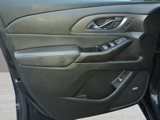 Used 2023 Chevrolet Traverse Premier w/ Redline Edition image 14