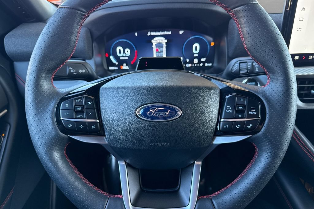 Used 2025 Ford Explorer ST-Line RWD image 34