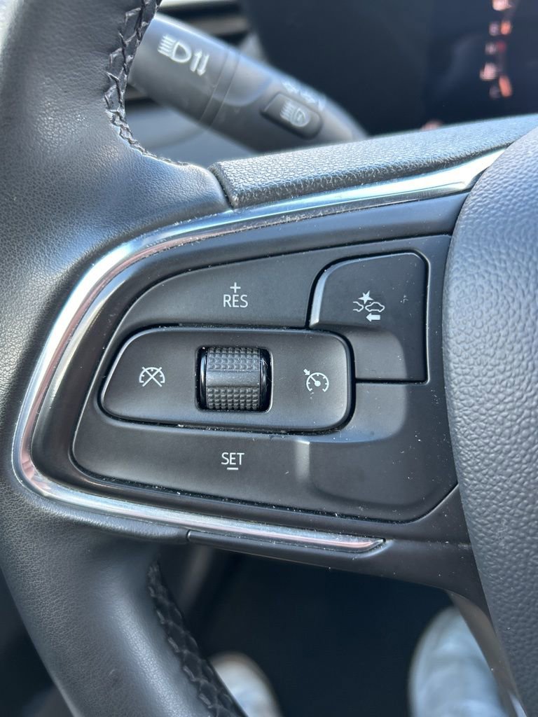 Used 2024 Buick Encore GX Sport Touring FWD image 29