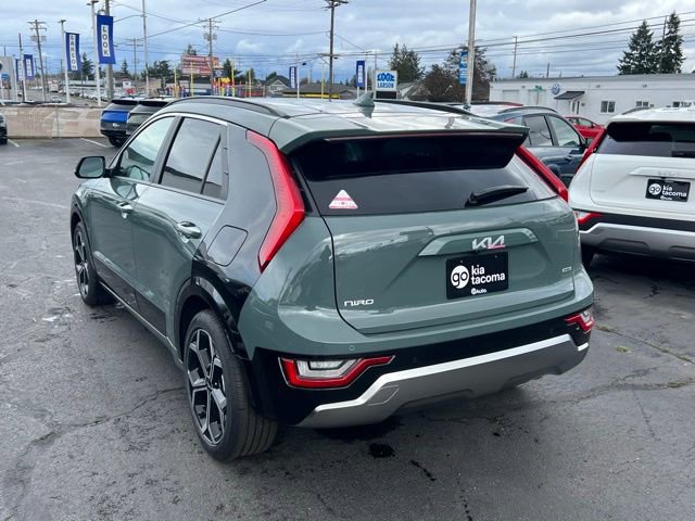 New 2025 Kia Niro SX Touring image 9