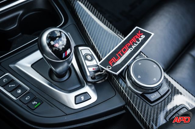 Used 2015 BMW M4 Convertible image 78