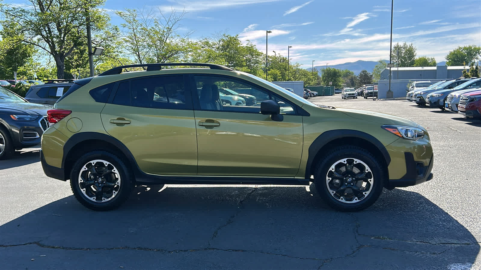 Certified 2023 Subaru Crosstrek 2.0i AWD/4WD image 5