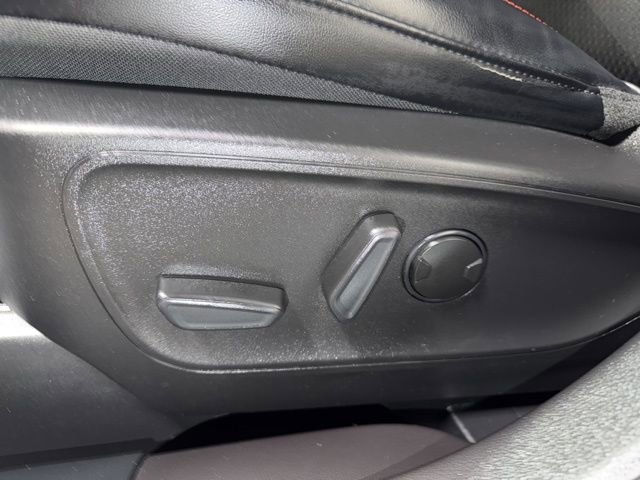Used 2023 Ford Escape ST-Line w/ Tech Pack #1 AWD/4WD image 13