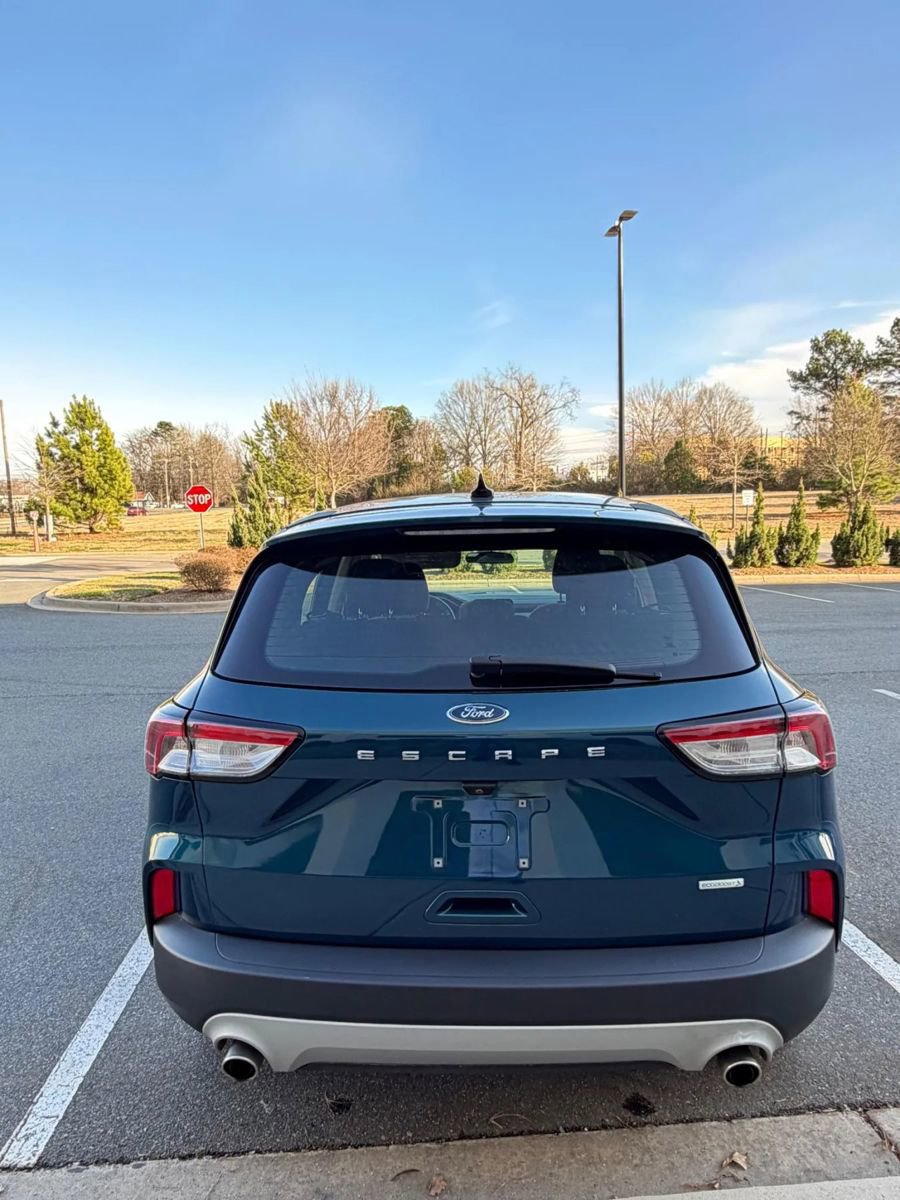 Used 2020 Ford Escape S image 7