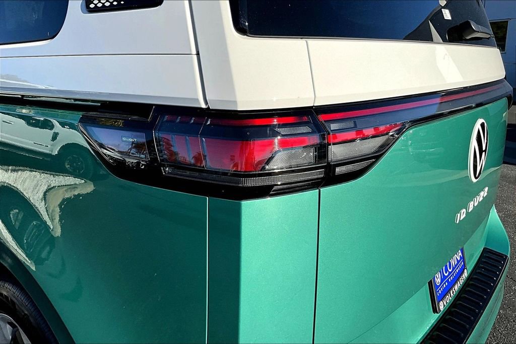 New 2025 Volkswagen ID. Buzz Pro S Plus image 22