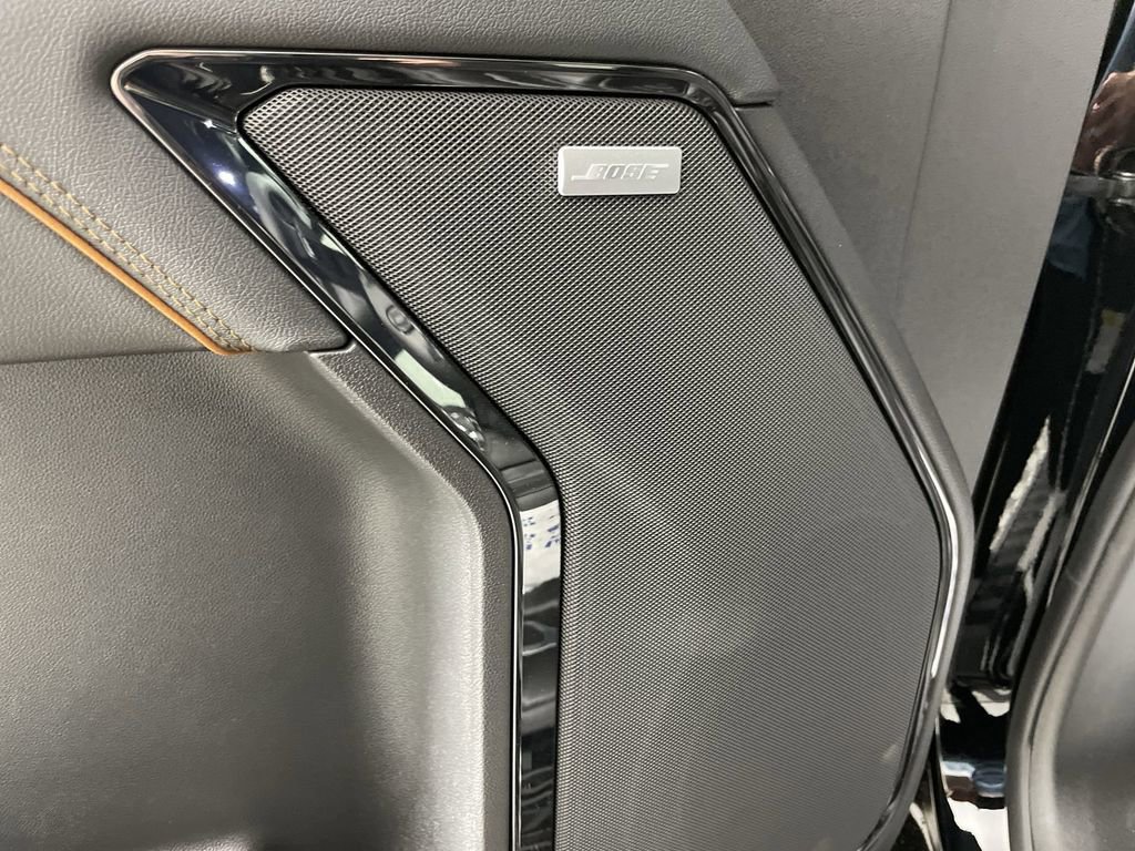 Used 2024 GMC Sierra 1500 AT4 w/ Technology Package image 24