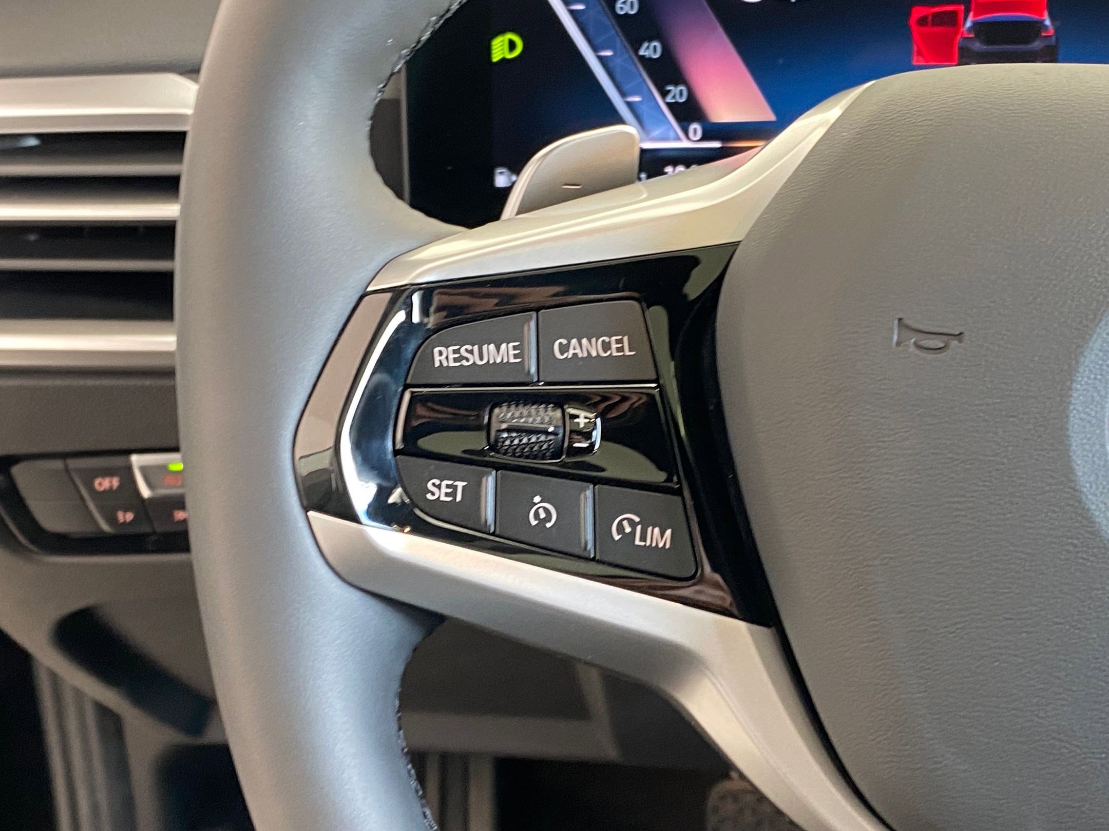 Used 2025 BMW 330i xDrive 330i xDrive w/ Convenience Package image 18