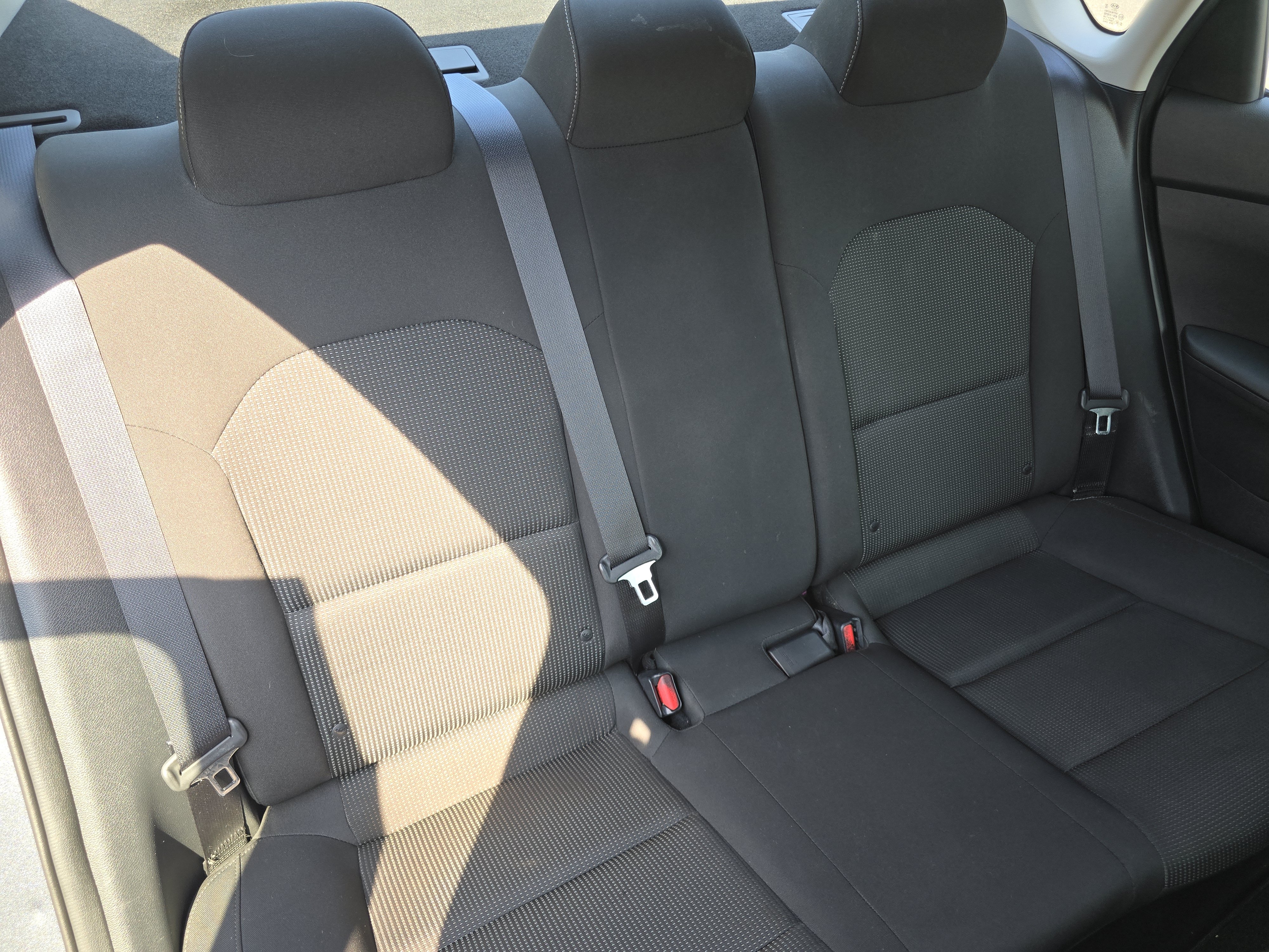 Used 2020 Kia Forte LXS FWD image 24