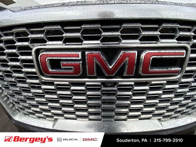Certified 2021 GMC Yukon Denali w/ Denali Premium Package AWD/4WD image 35