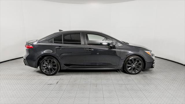 Used 2024 Toyota Corolla SE FWD image 9