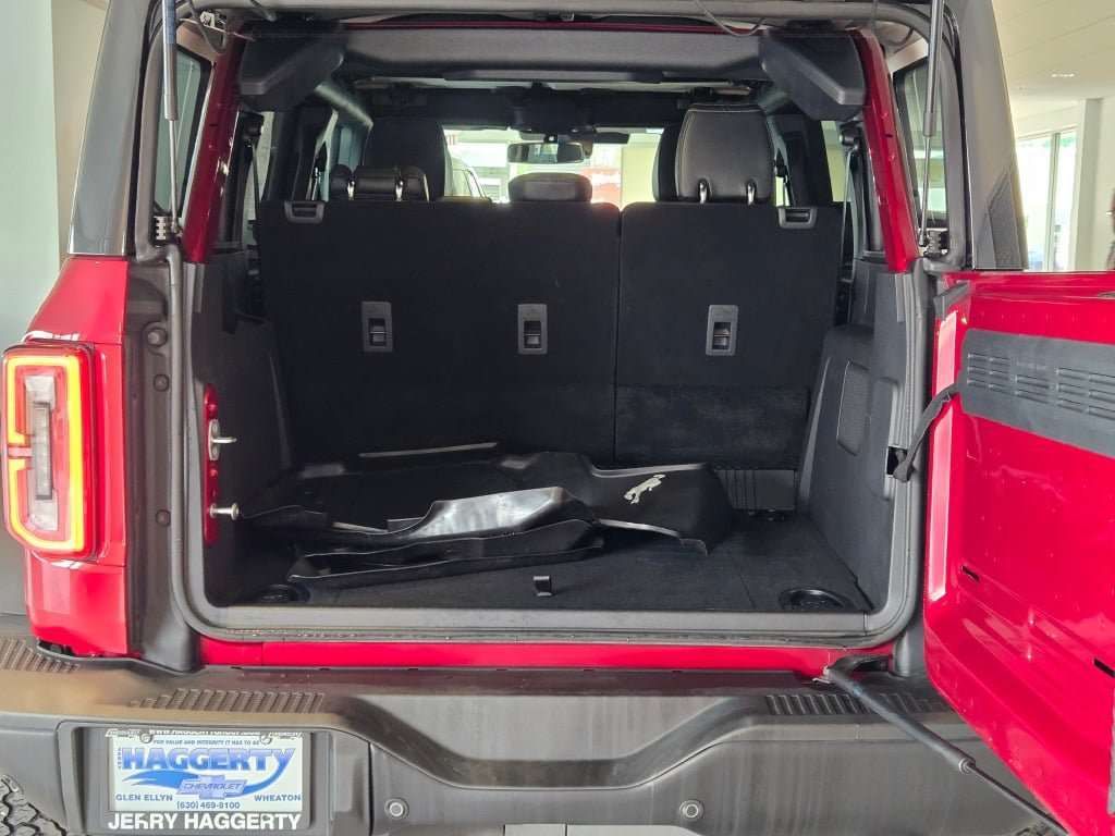 Used 2025 Ford Bronco Badlands AWD/4WD image 13
