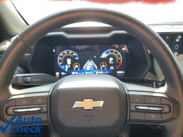 Used 2026 Chevrolet Colorado W/T RWD image 16