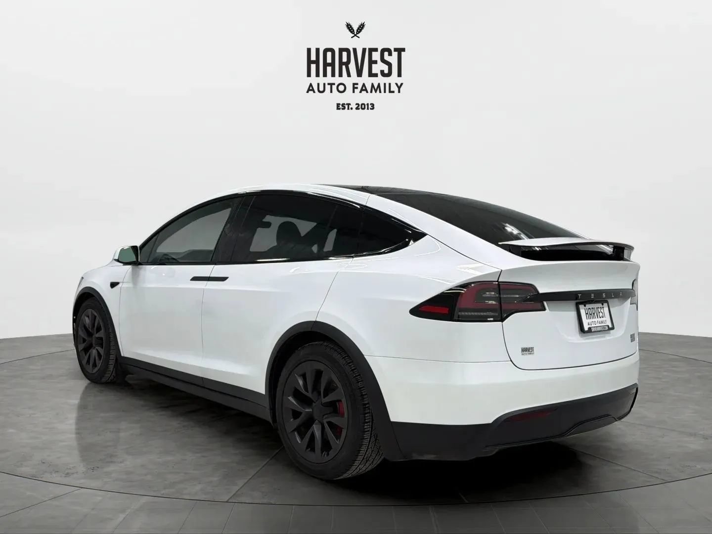 Used 2023 Tesla Model X Plaid AWD/4WD image 4