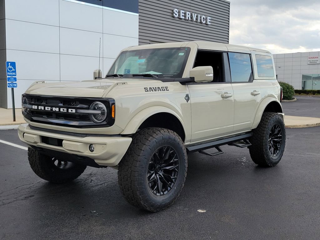 New 2025 Ford Bronco Outer Banks image 8