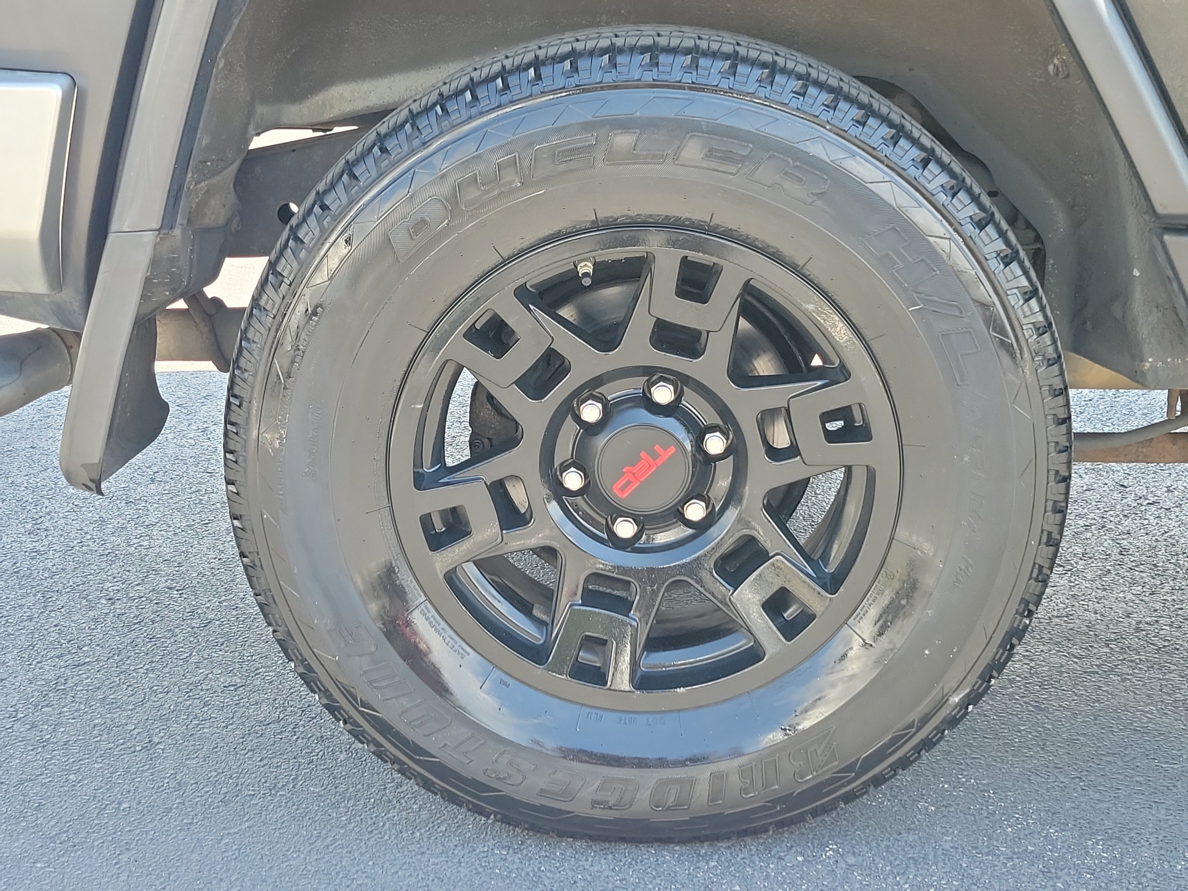 Used 2008 Toyota FJ Cruiser 2WD image 6