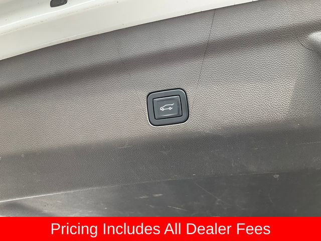 Used 2022 Chevrolet Tahoe LT w/ Luxury Package AWD/4WD image 19