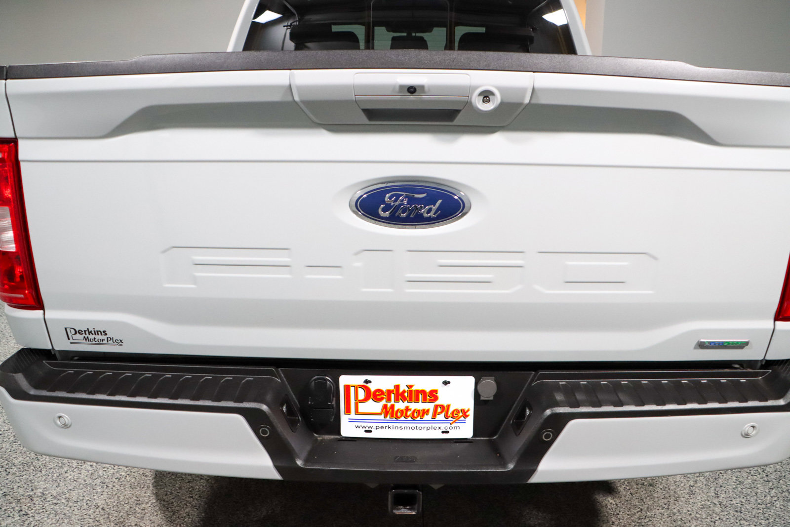 Used 2023 Ford F150 XLT w/ Equipment Group 302A High image 9