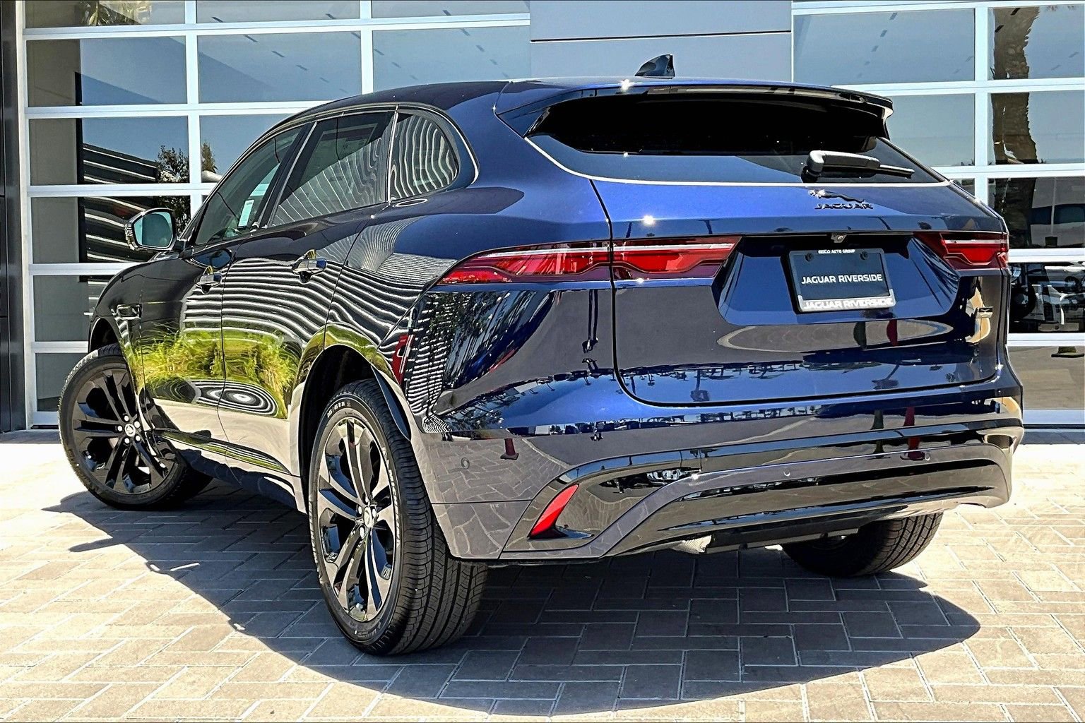 New 2026 Jaguar F-PACE R-Dynamic S AWD/4WD image 3