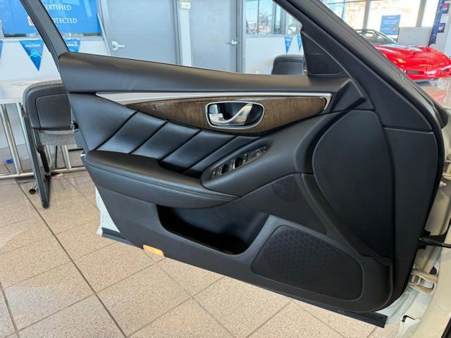 Used 2019 INFINITI Q50 Luxe w/ Essential Package (3.0T Luxe) image 21