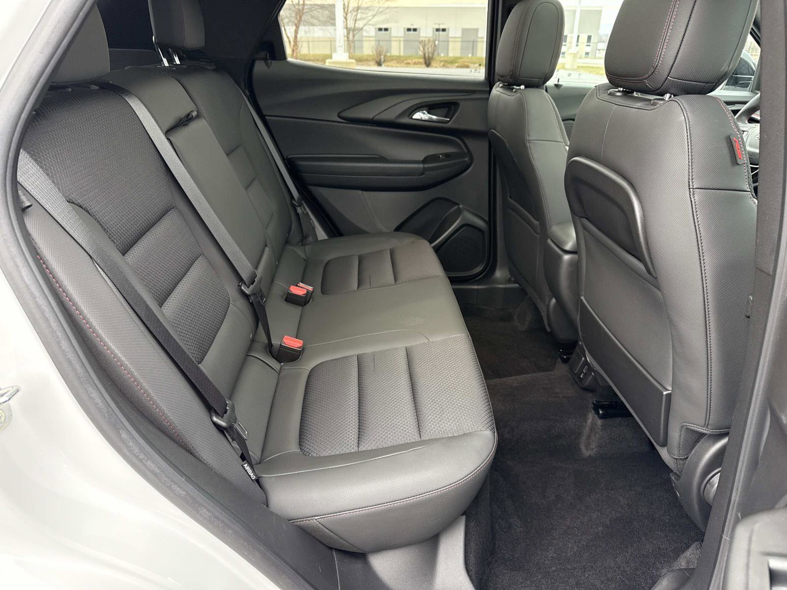 Used 2023 Chevrolet TrailBlazer RS w/ Sun and Liftgate Package image 20