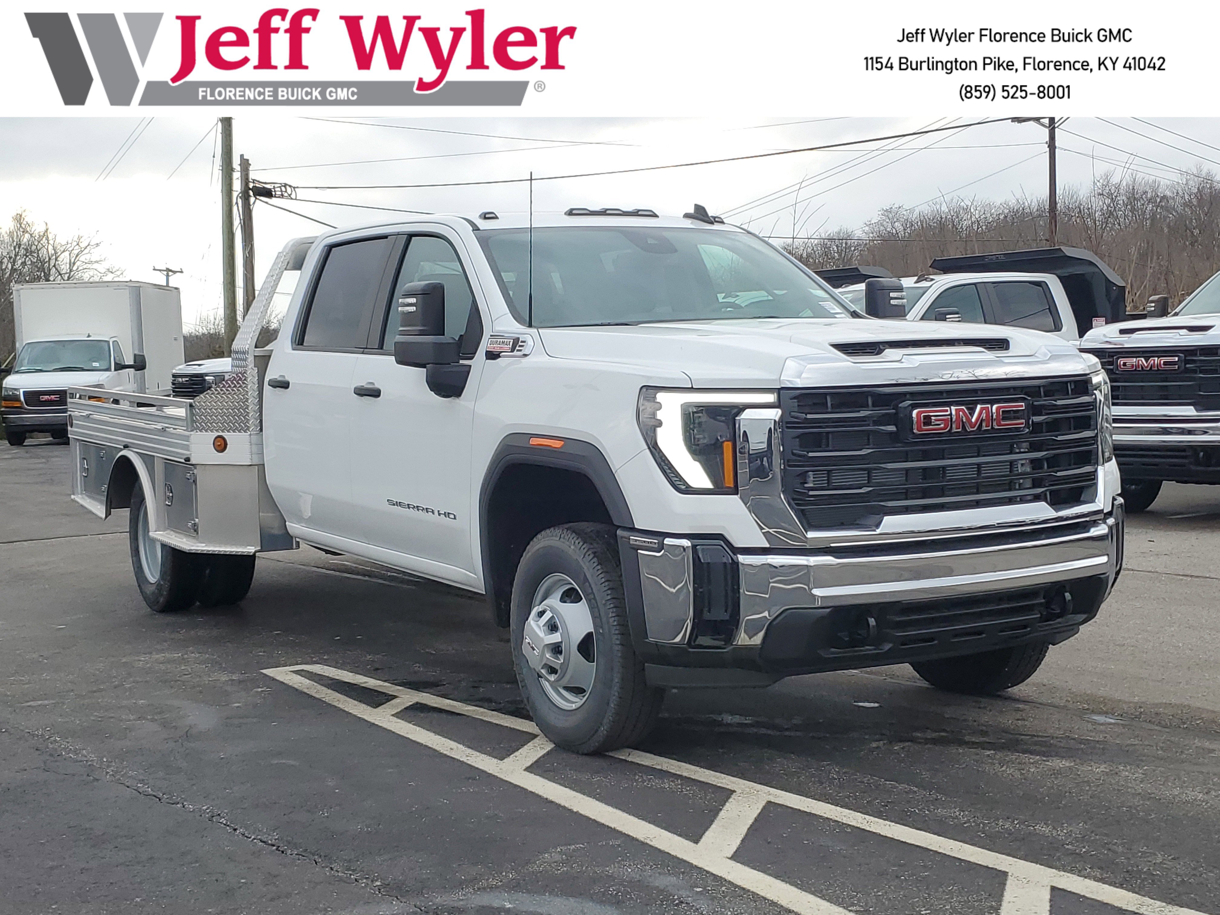 New 2025 GMC Sierra 3500 Pro w/ Convenience Package AWD/4WD image 1
