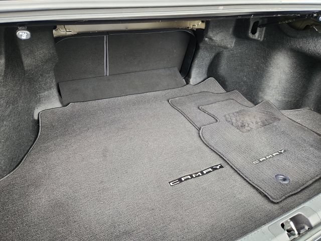 Used 2019 Toyota Camry SE w/ Carpet Mat Package FWD image 29