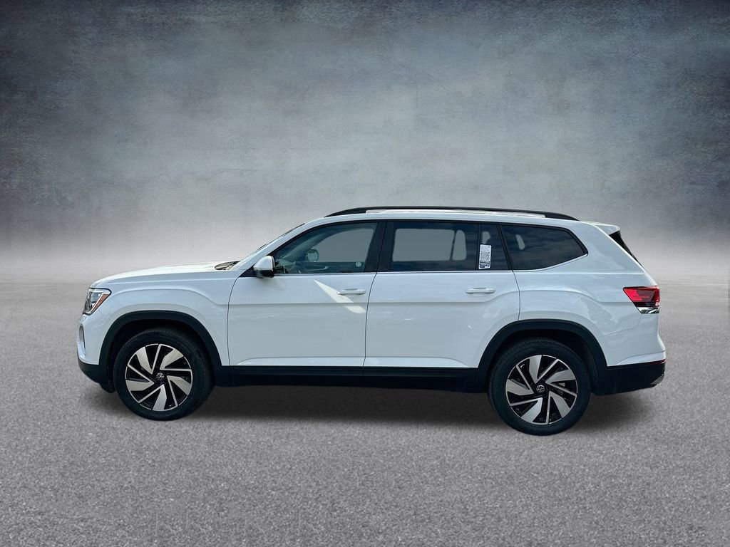 Used 2025 Volkswagen Atlas SE image 29