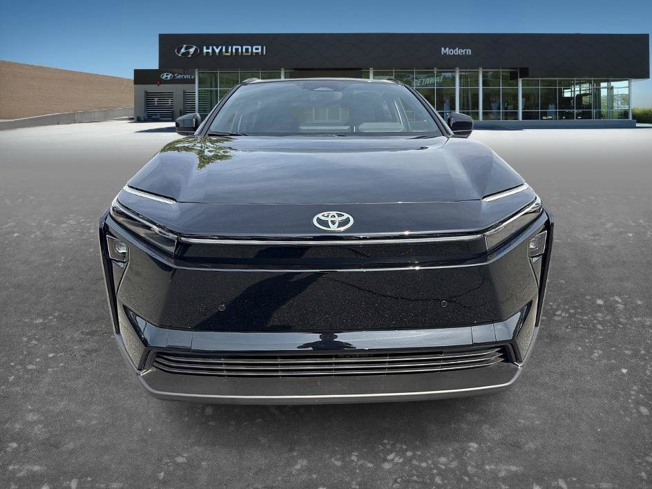 Used 2026 Toyota bZ FWD image 2