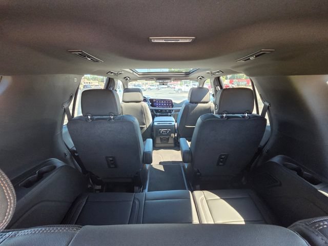 New 2026 Chevrolet Tahoe High Country AWD/4WD image 14
