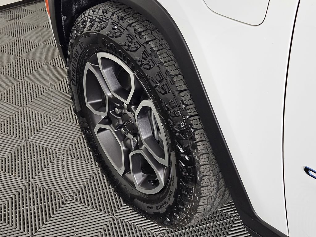 Used 2022 Jeep Grand Cherokee Trailhawk image 5