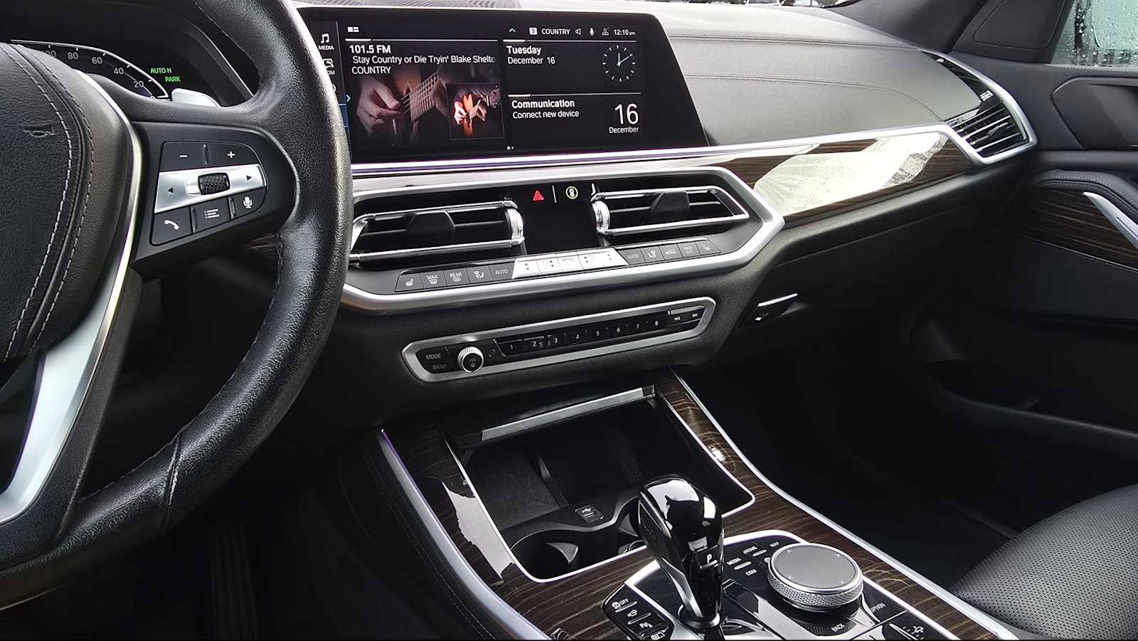 Used 2023 BMW X5 xDrive45e w/ Climate Comfort Package image 29